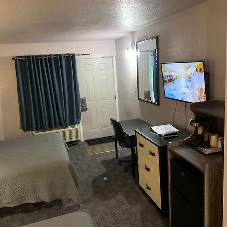 R Nite Star Inn And Suites -Home Of The Cowboys & Rangers Arlington Exteriör bild