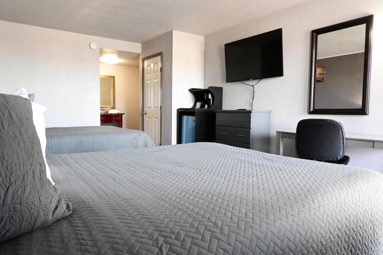 R Nite Star Inn And Suites -Home Of The Cowboys & Rangers Arlington Exteriör bild