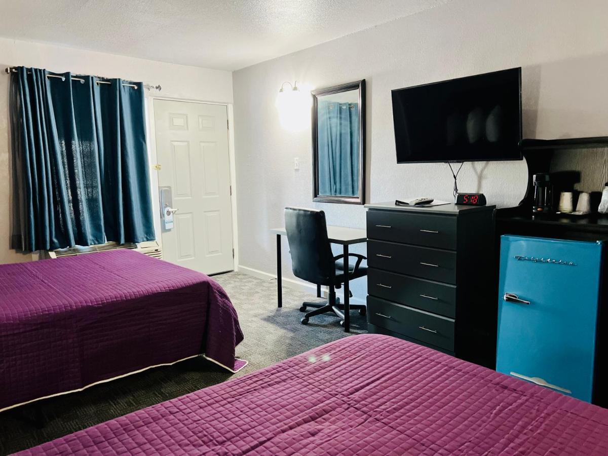 R Nite Star Inn And Suites -Home Of The Cowboys & Rangers Arlington Exteriör bild