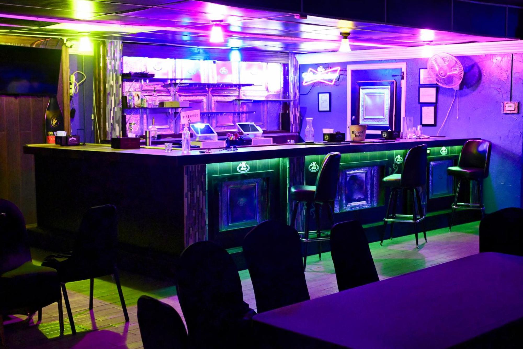R Nite Star Inn And Suites -Home Of The Cowboys & Rangers Arlington Exteriör bild
